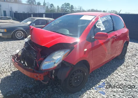 2011 Toyota Yaris z USA, uszkodzony, nr VIN JTDJT4K30B5332648